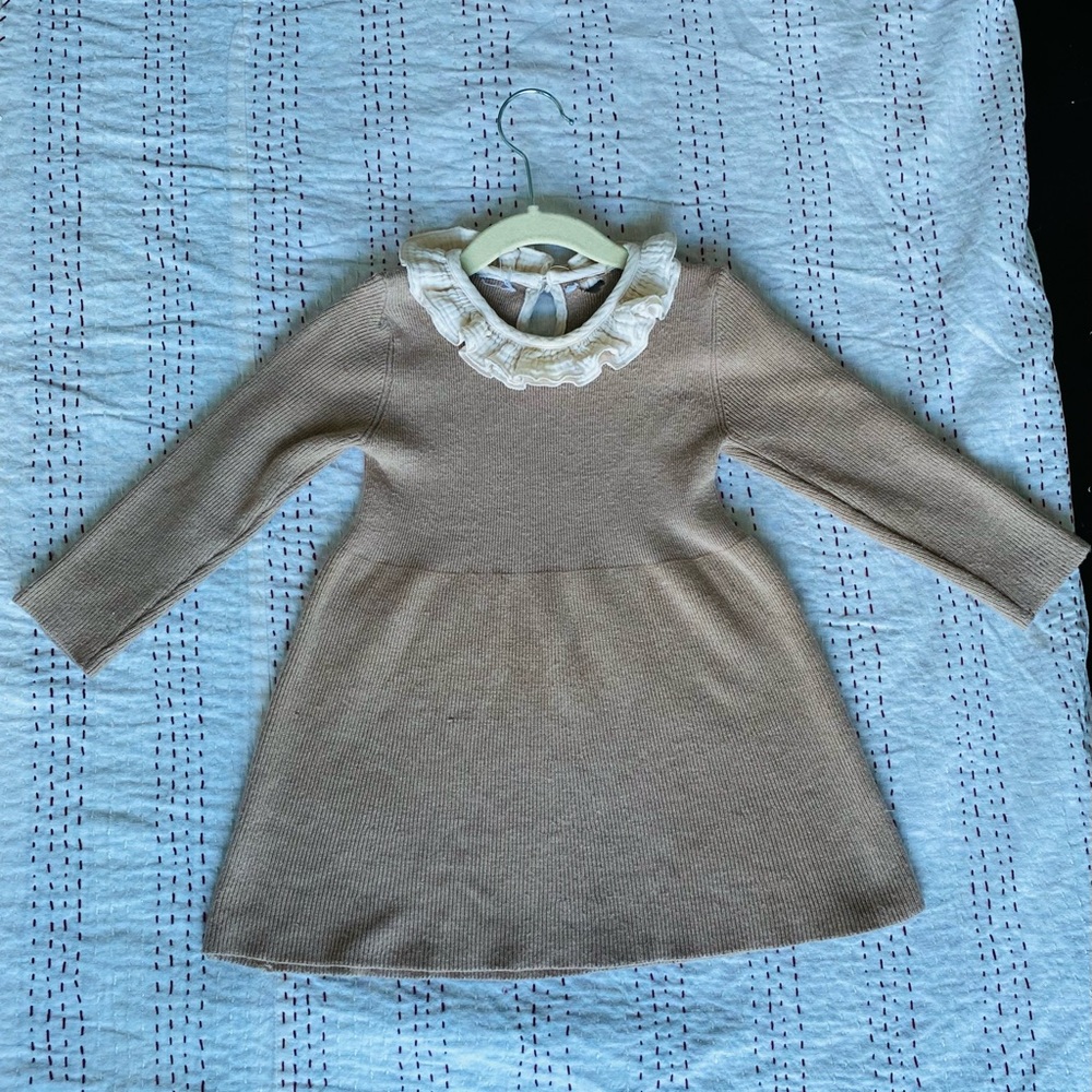 Zara girls knit camel colored dress with cream ruffle collar. Zara knitwear. - Picture 5 of 9